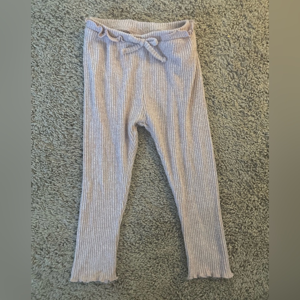 Zara toddler size 2-3 pink leggings with lettuce edge (pet free/smokefree)